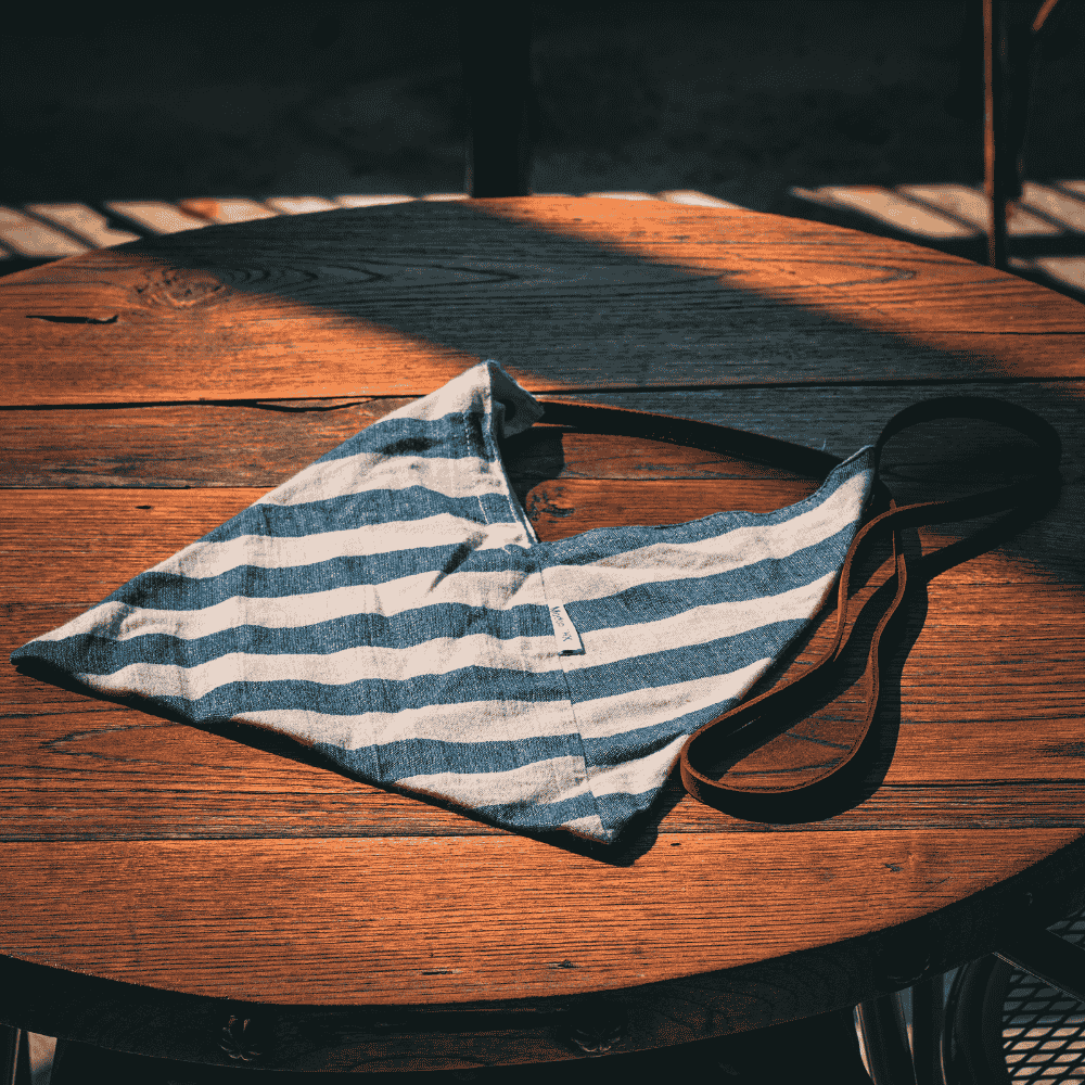 Nam-Harn, Small Shoulder Sling on Table