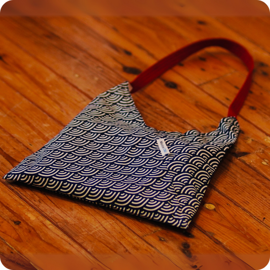 Mara Rak, Small Shoulder Sling | Short Red Handle